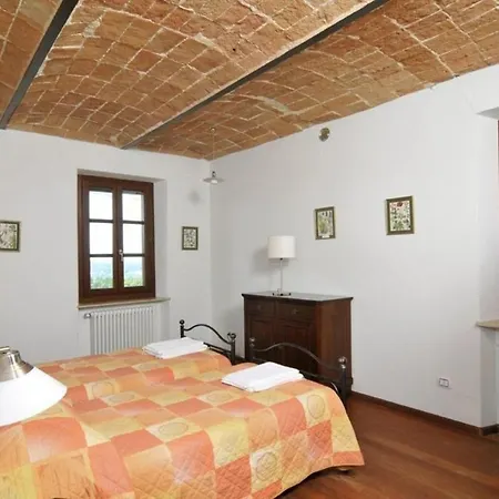 Wunderschoene Ferienwohnung In Bricco San Giovanni Mit Grosser Terrasse *
