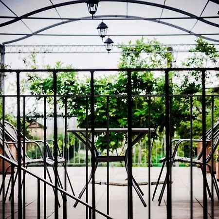 Wunderschoene Ferienwohnung In Bricco San Giovanni Mit Grosser Terrasse